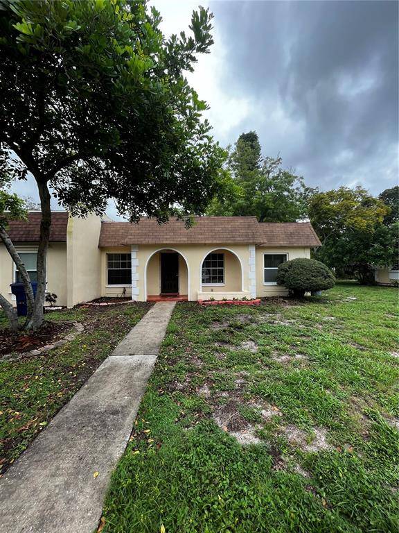 Seminole, FL 33777,9975 84TH ST