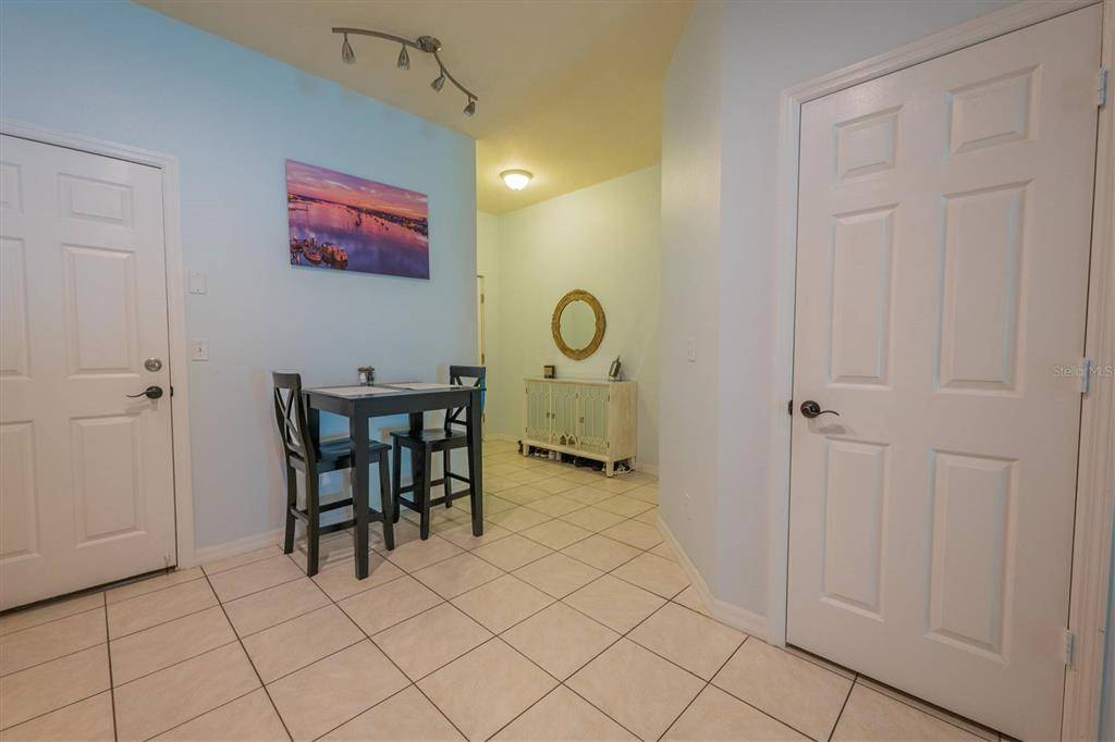 Pinellas Park, FL 33782,9887 66TH ST N #4