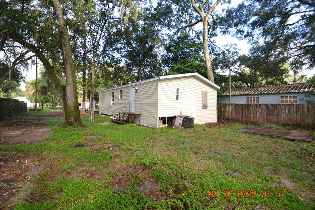 Lutz, FL 33559,19105 BROWN RD