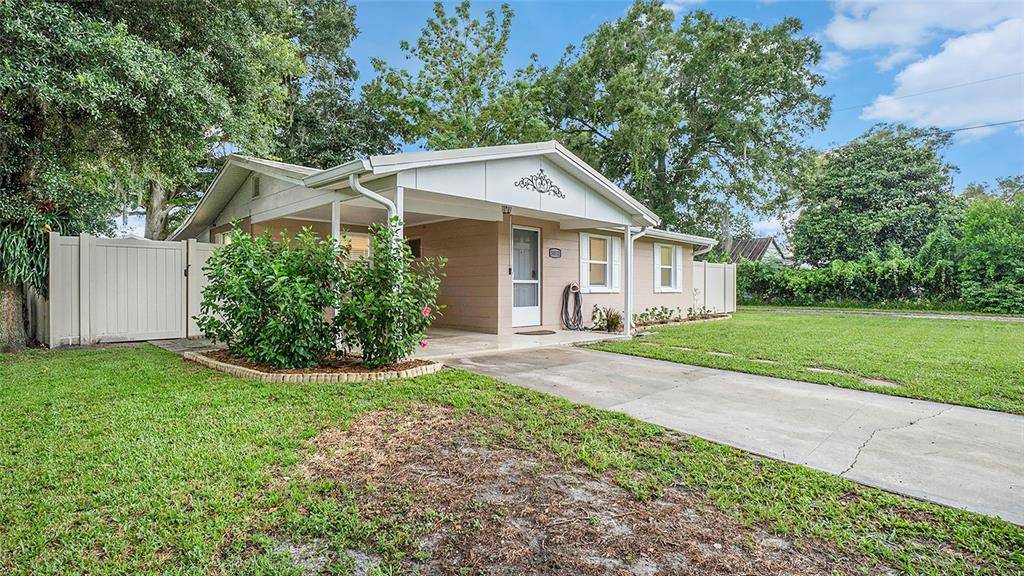 Zephyrhills, FL 33542,38832 B AVE