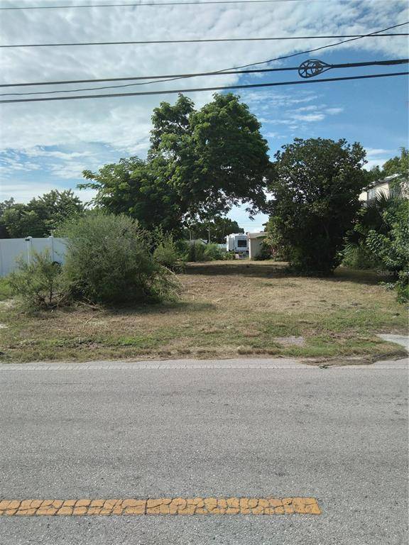 Hudson, FL 34667,14831 OLD DIXIE HWY