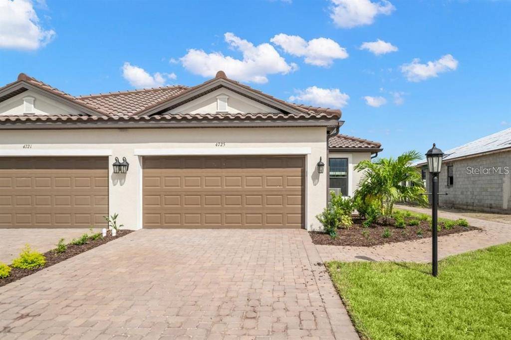 Bradenton, FL 34211,4725 TORTONA CT