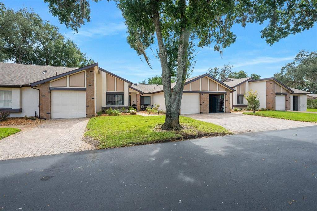 Weeki Wachee, FL 34613,7425 CRESTWOOD DR