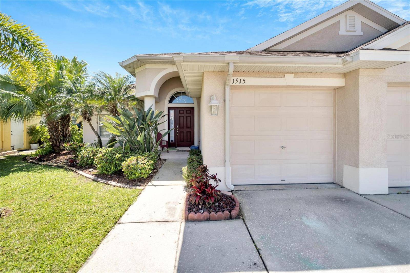 Ruskin, FL 33570,1515 BONITA BLUFF CT