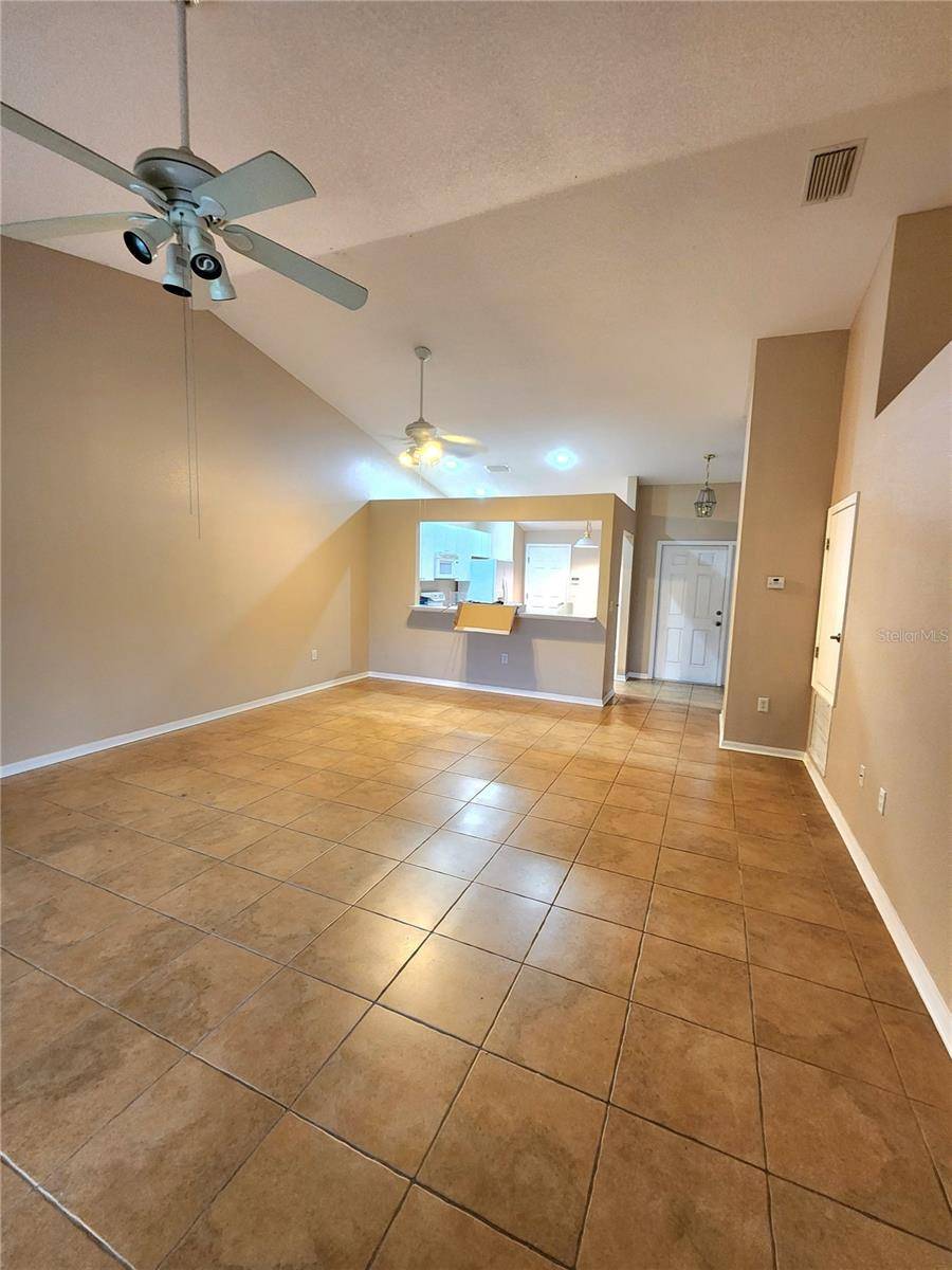 Zephyrhills, FL 33541,34739 DOUBLE EAGLE CT