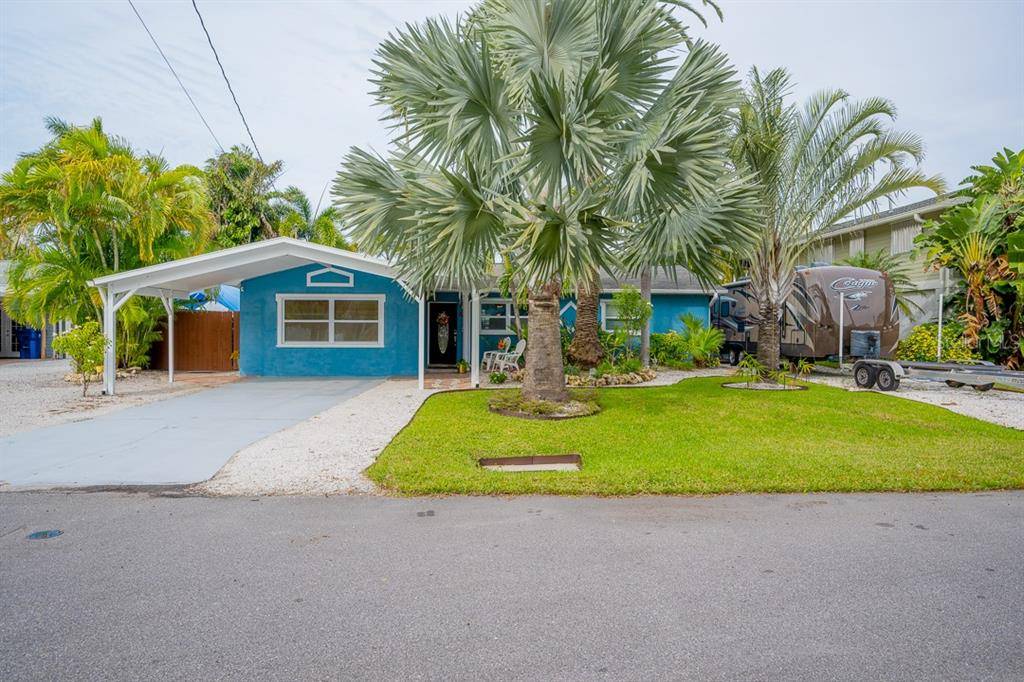 Crystal Beach, FL 34681,90 LORRAINE ST