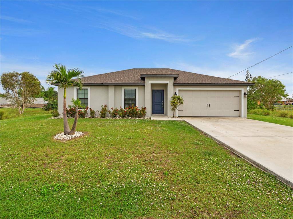 Fort Myers, FL 33913,831 RUE LABEAU CIR