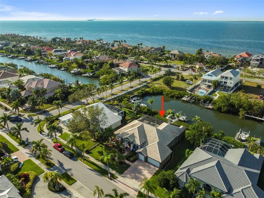 Apollo Beach, FL 33572,6465 RUBIA CIR