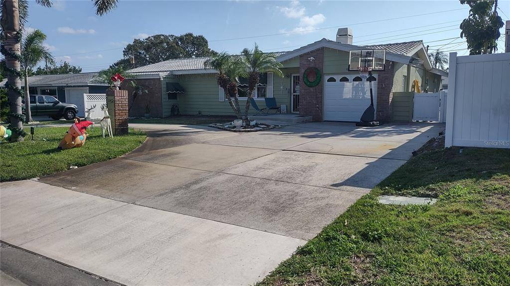 Seminole, FL 33772,11488 81ST AVE