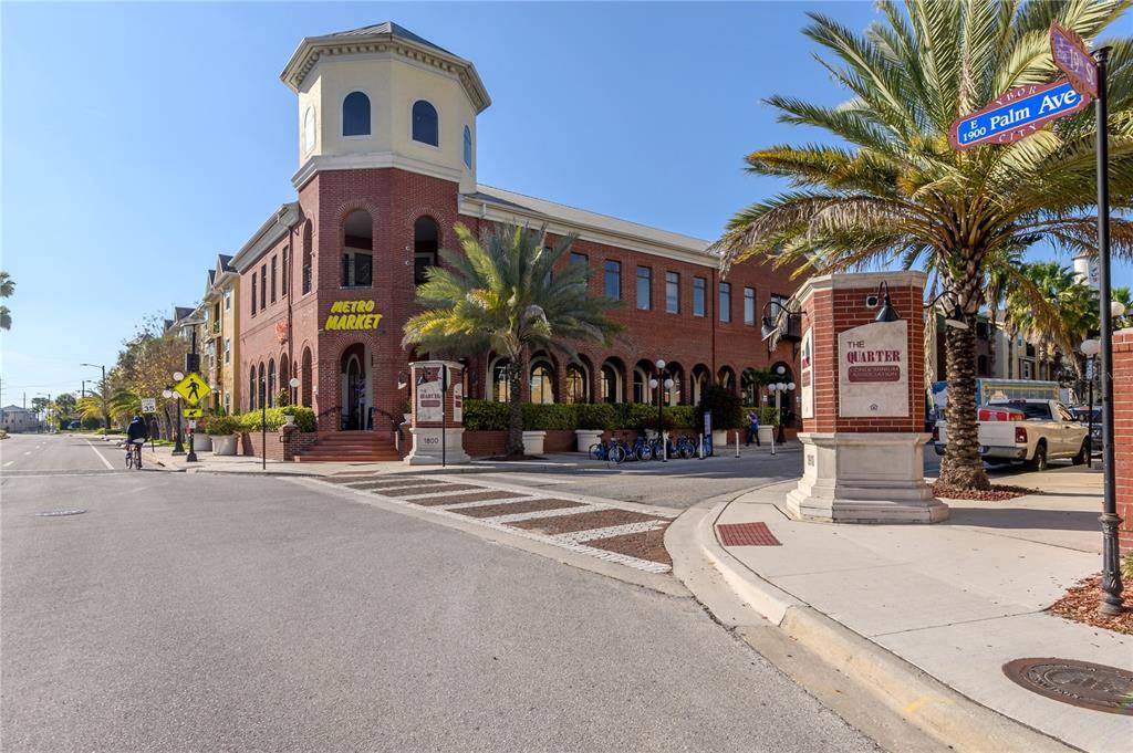 Tampa, FL 33605,1810 E PALM AVE #1317