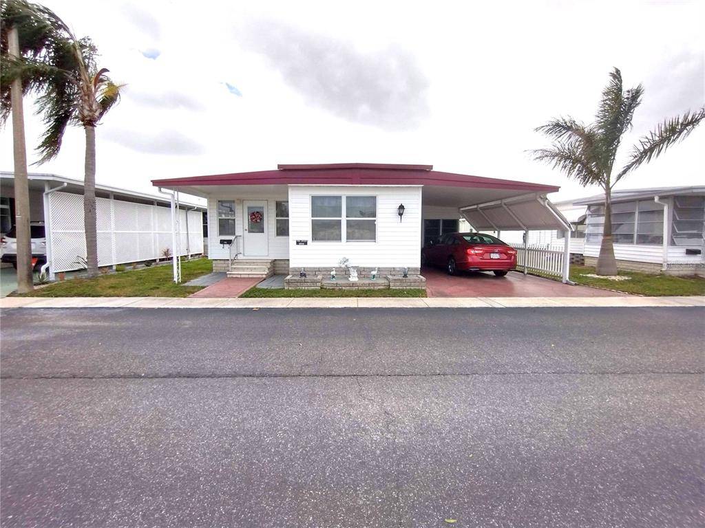 Pinellas Park, FL 33781,82252 3RD AVE N #252