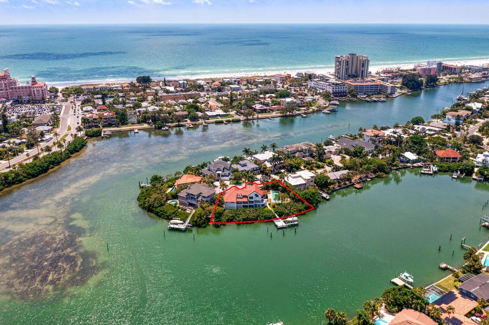 St Pete Beach, FL 33706,6 MANGROVE PT