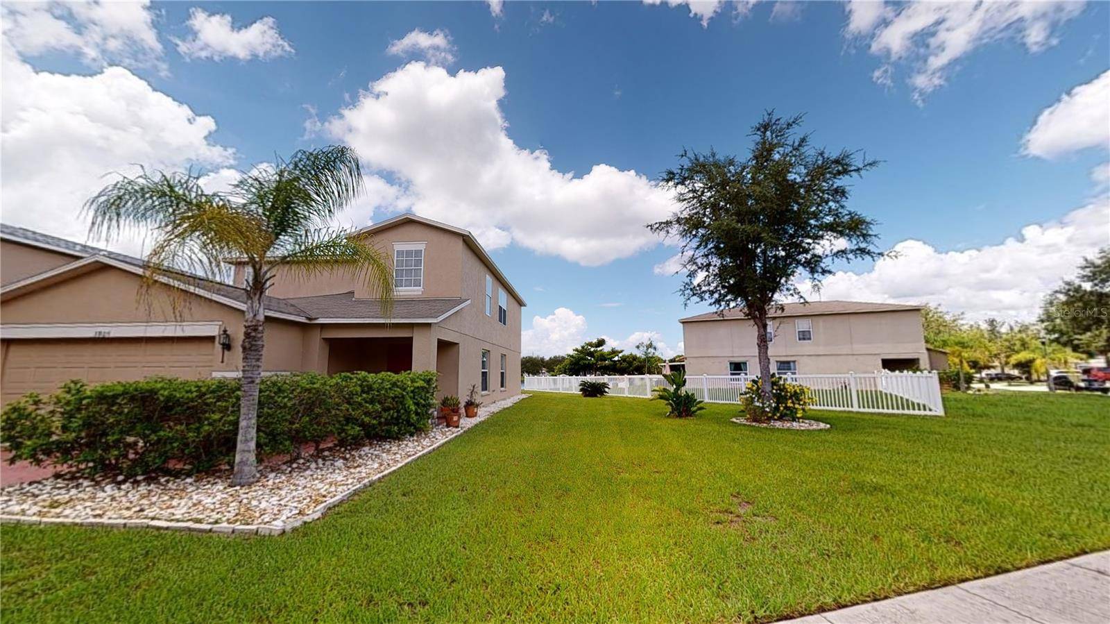 Gibsonton, FL 33534,7805 CARRIAGE POINTE DR