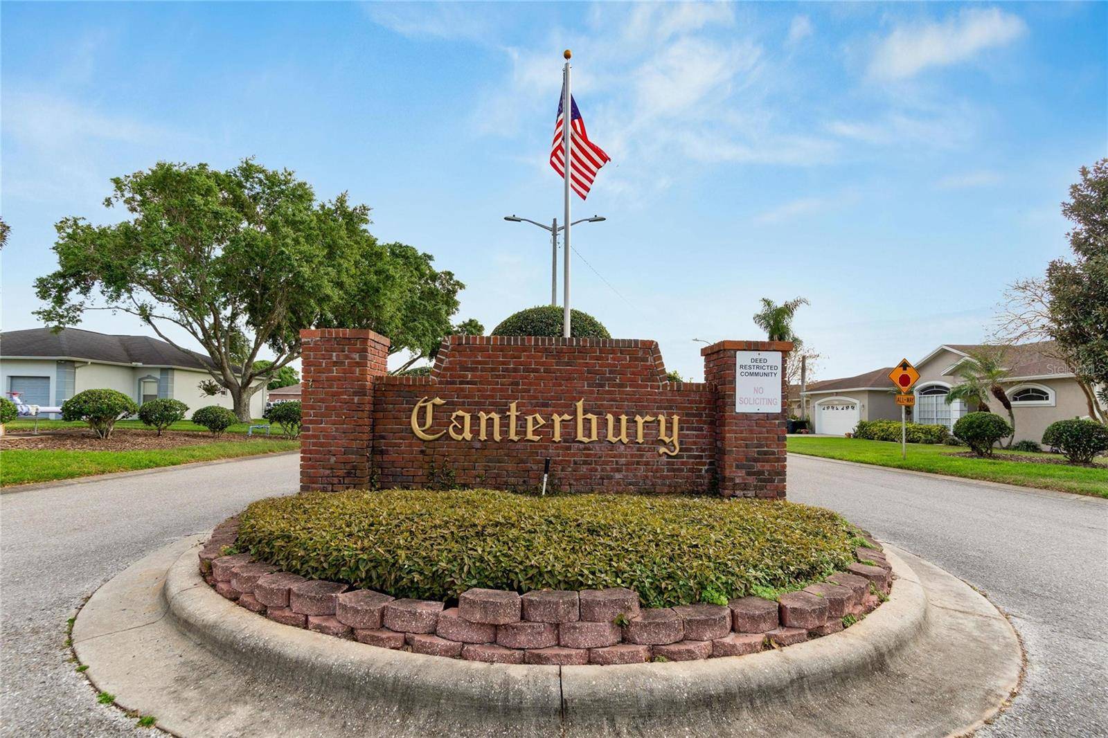 Lakeland, FL 33810,7667 CANTERBURY CIR