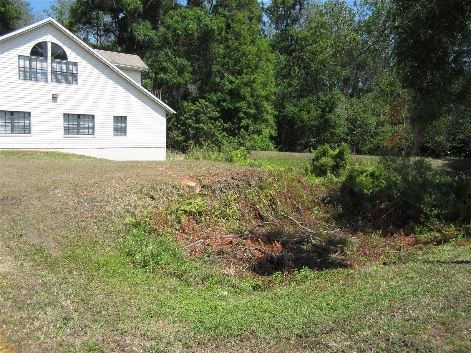 Lutz, FL 33548,209 CRYSTAL GROVE BLVD