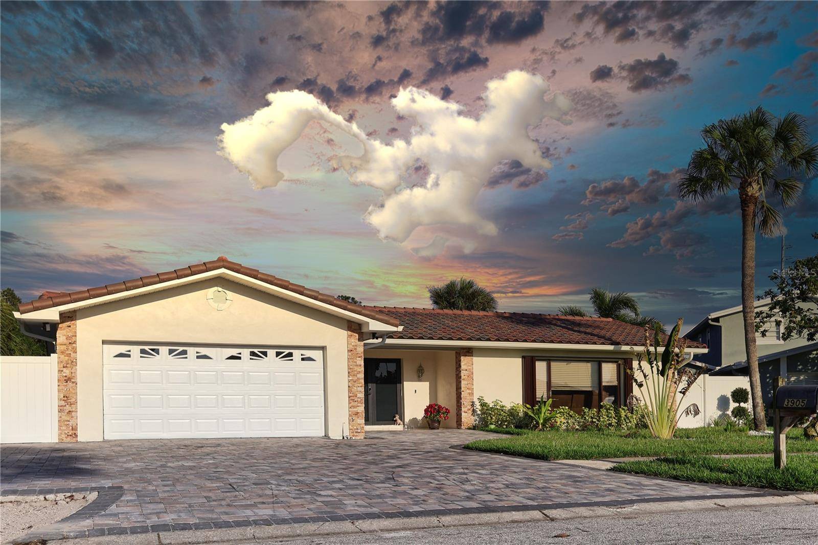 Tampa, FL 33634,3905 DORAL DR