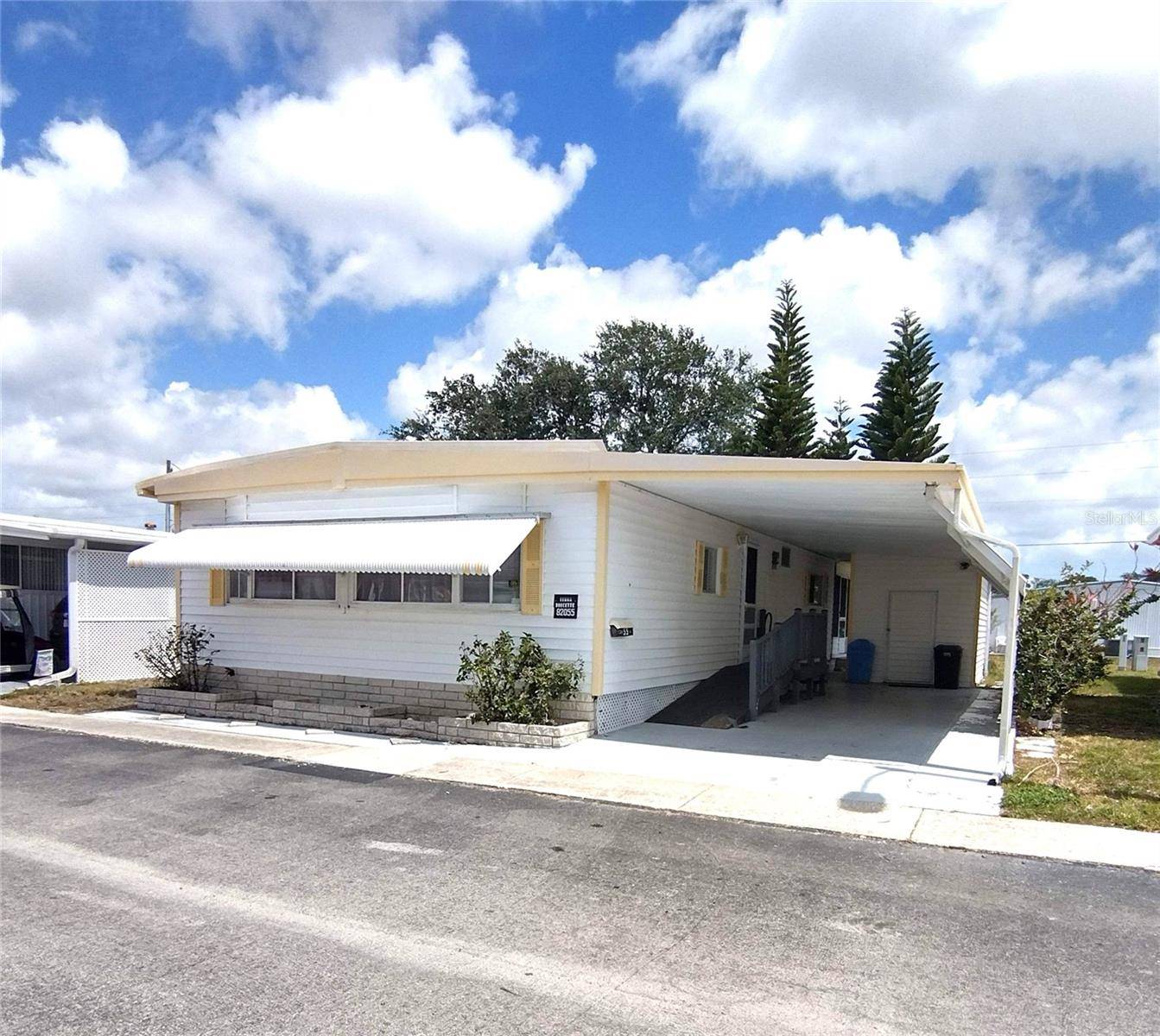 Pinellas Park, FL 33781,82055 G ST N #55