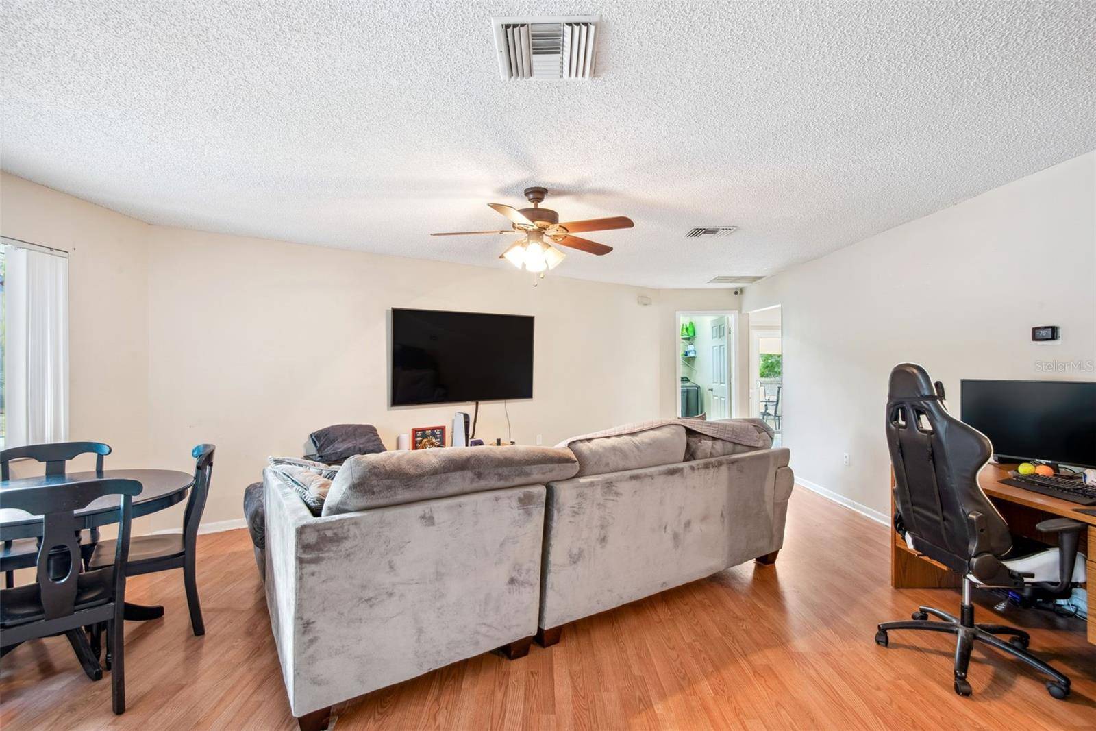 Tarpon Springs, FL 34689,506 SUMMERWOOD CT