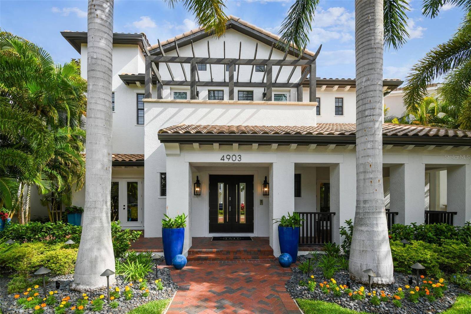 Tampa, FL 33616,4903 YACHT CLUB DR