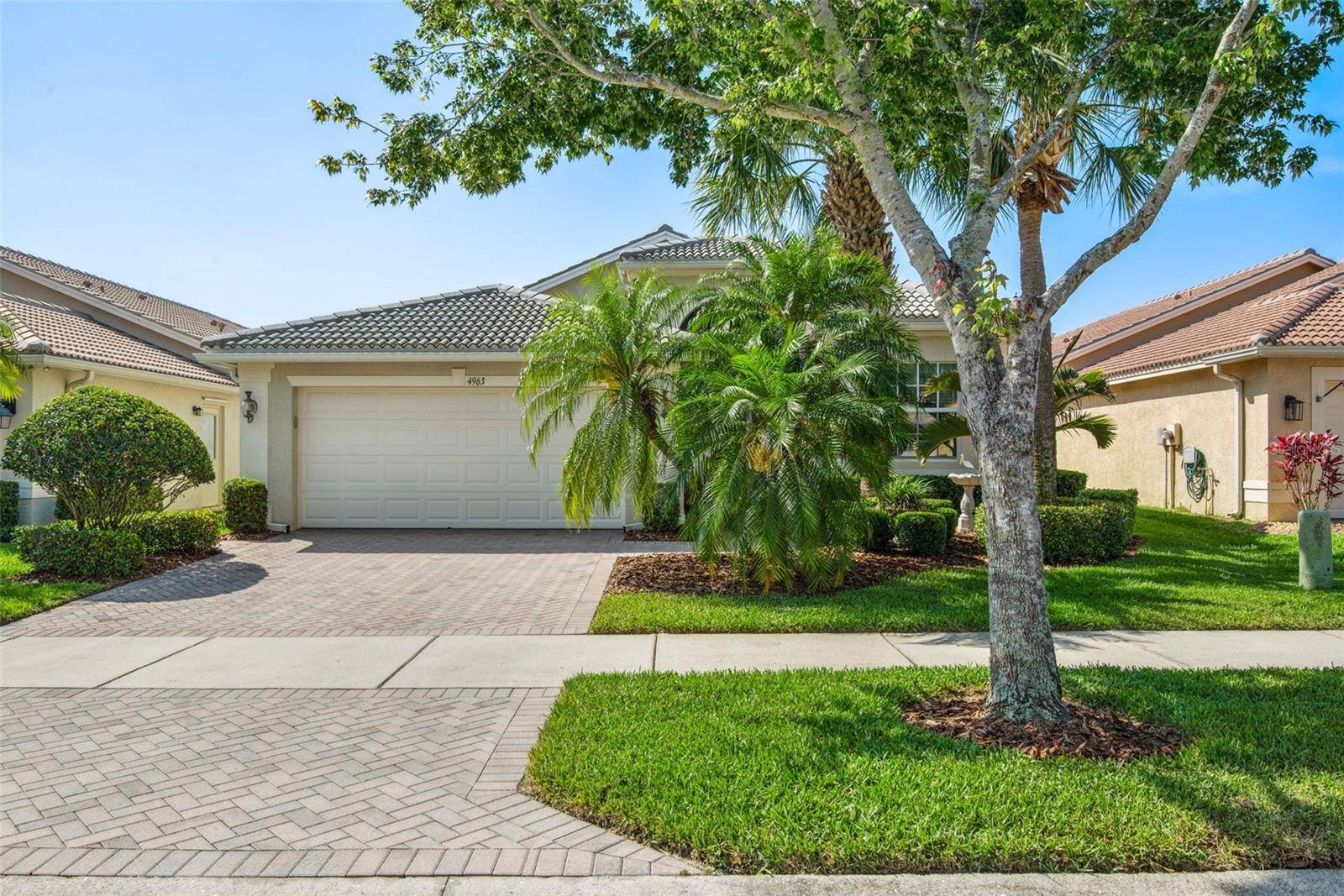 Wimauma, FL 33598,4963 SANDY BROOK CIR