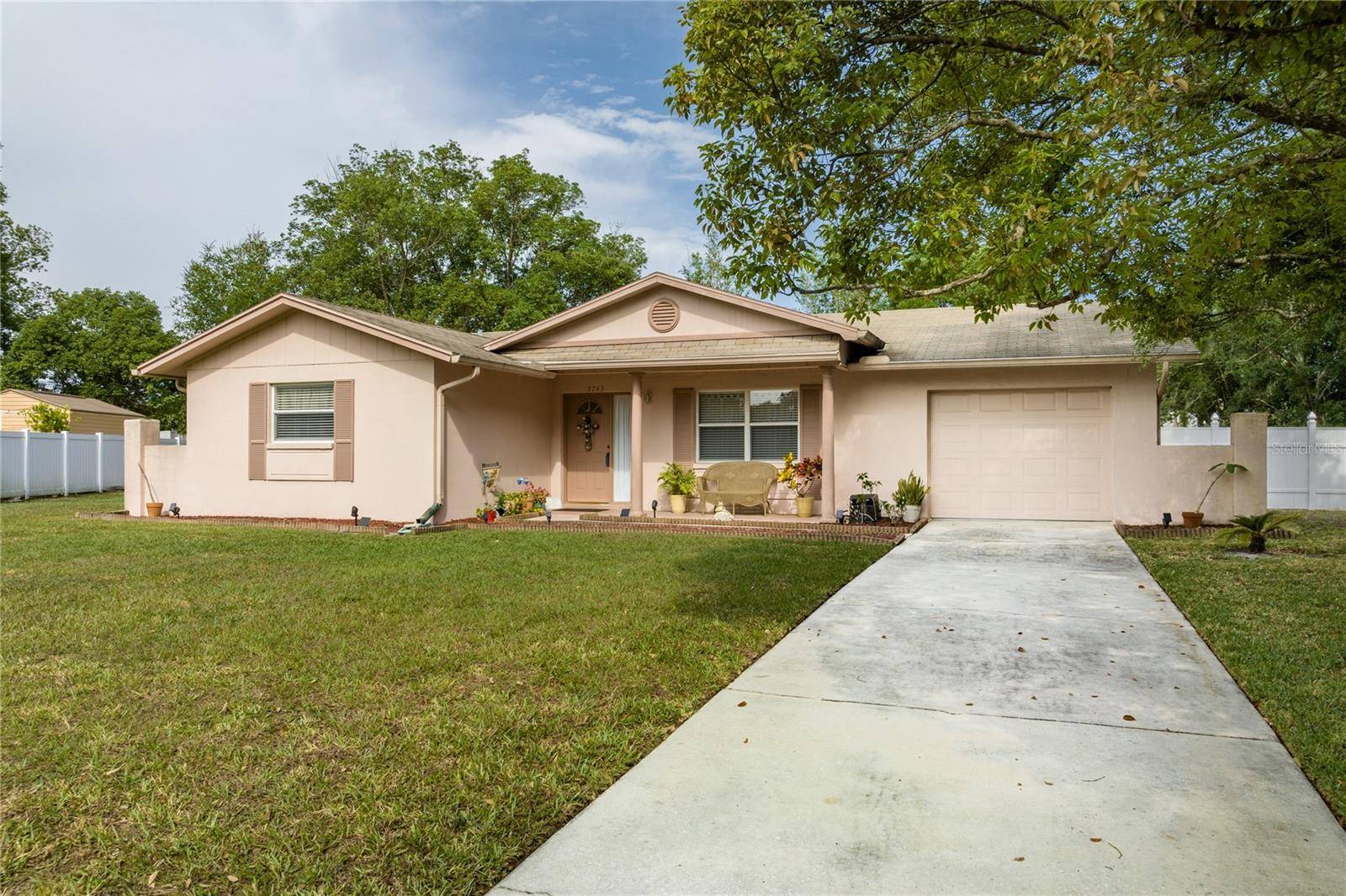 Land O Lakes, FL 34639,3743 HOLLOW OAK PL