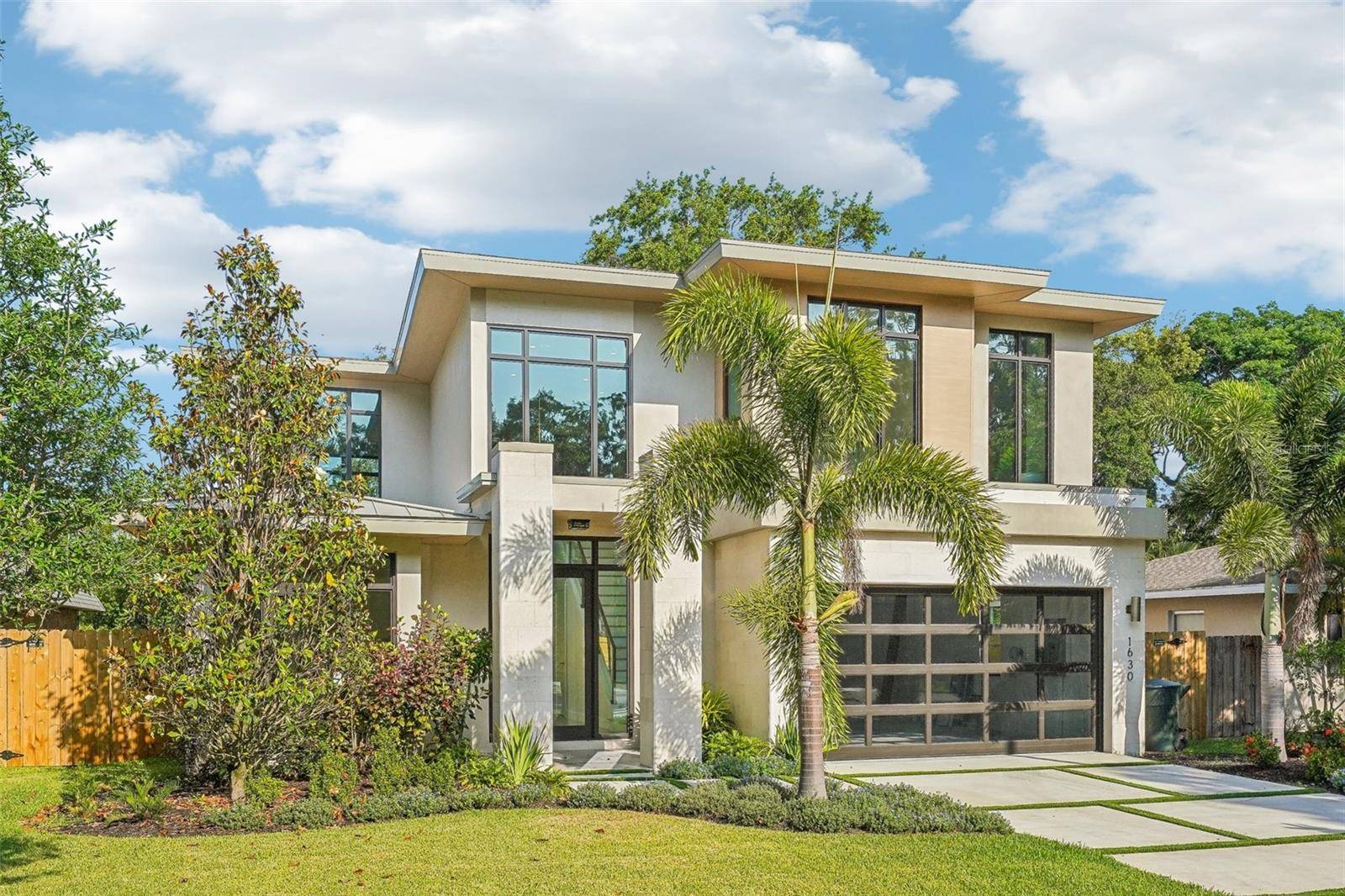 Dunedin, FL 34698,1630 DOUGLAS AVE