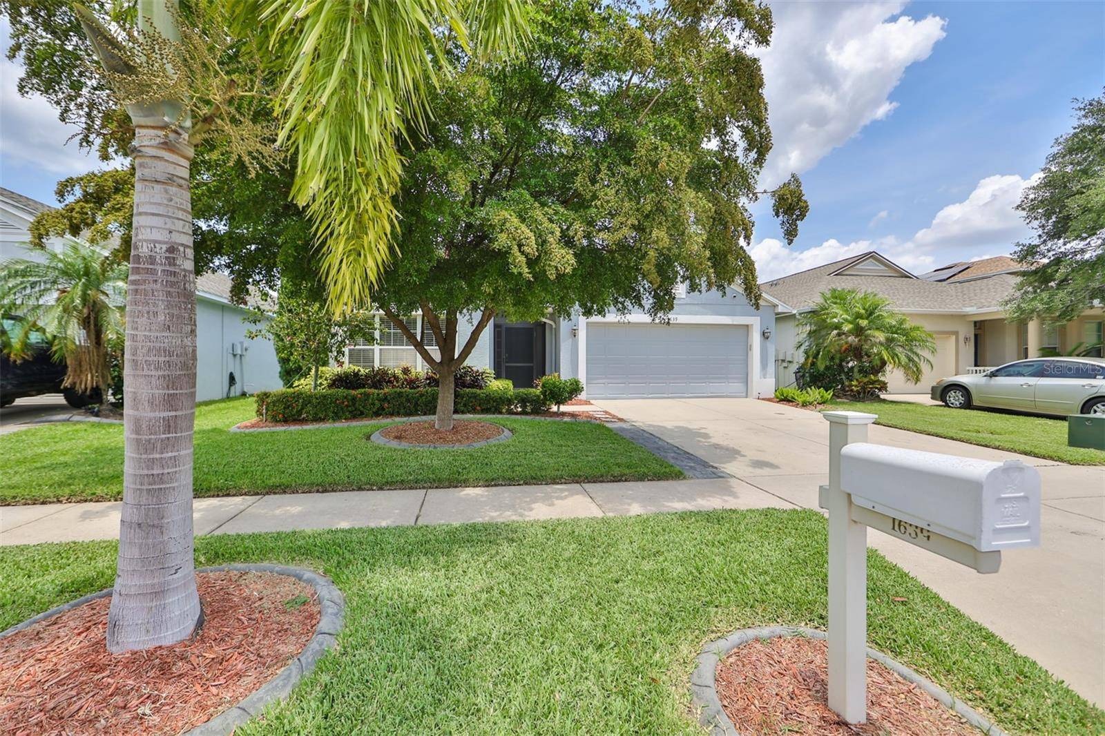 Ruskin, FL 33570,1639 BONITA BLUFF CT