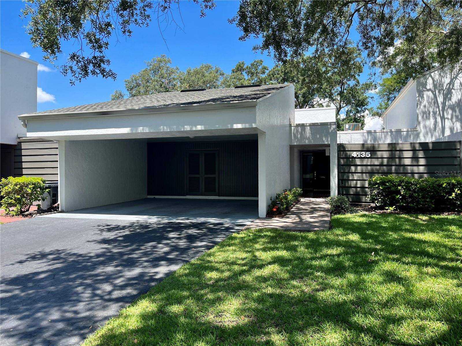 Tampa, FL 33618,4135 NORTHMEADOW CIR #00