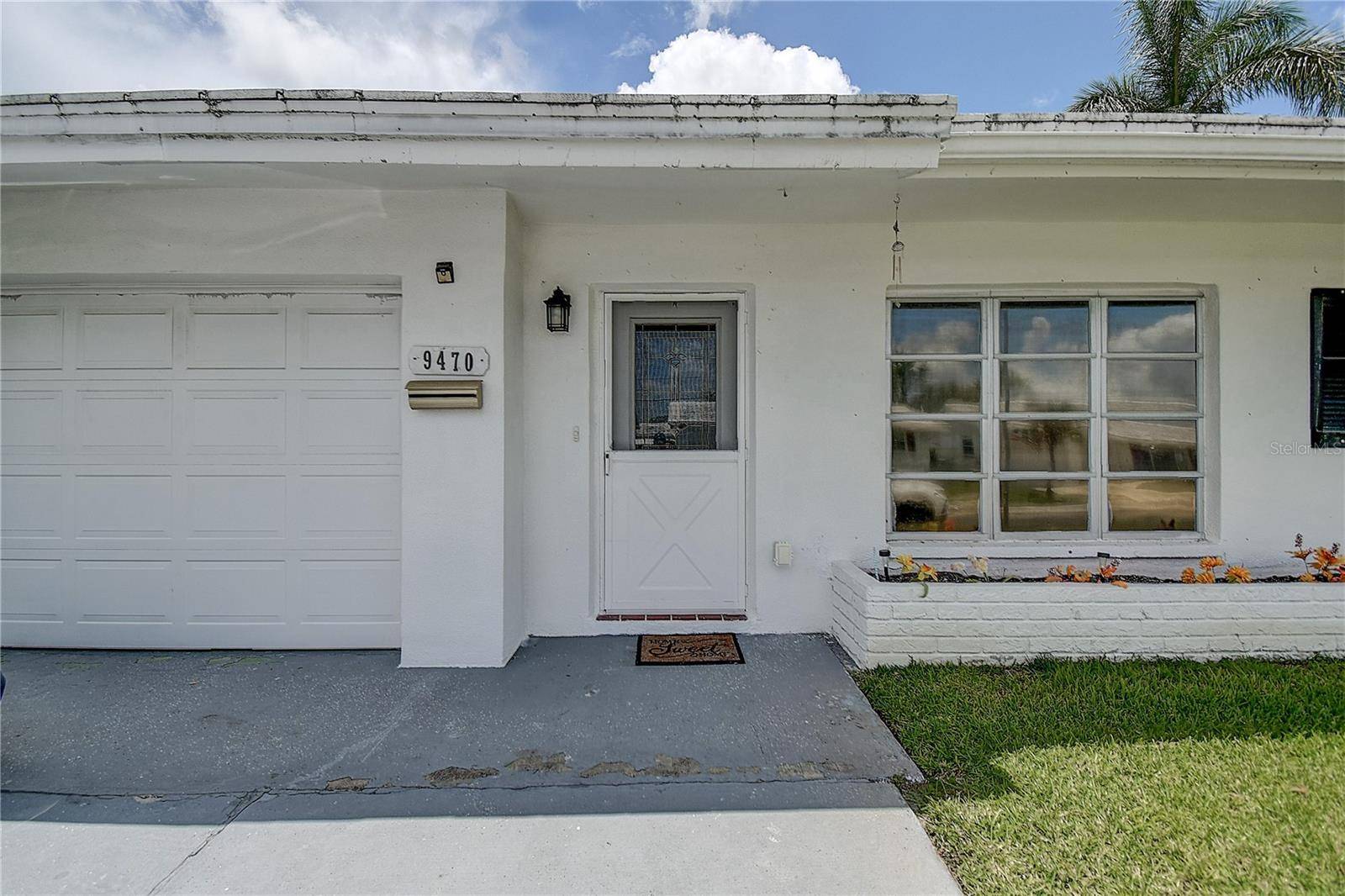 Pinellas Park, FL 33782,9470 45TH PL N #1-B