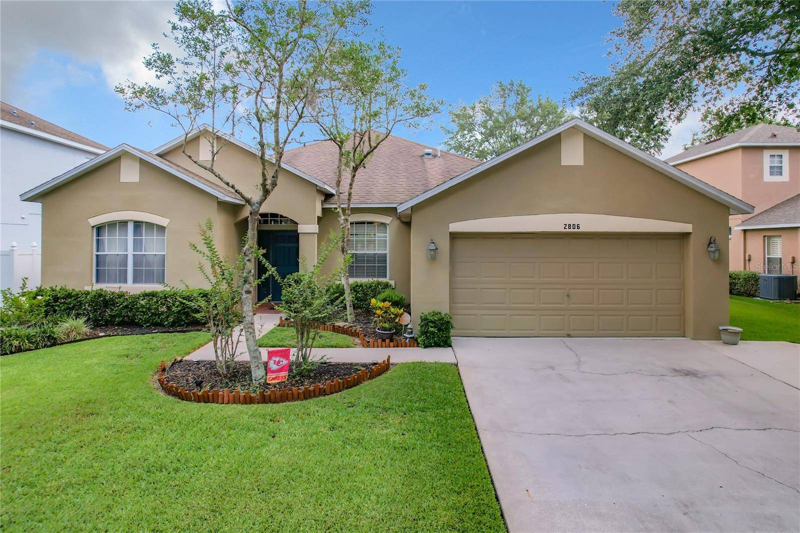 Valrico, FL 33594,2806 WINDCREST OAKS CT