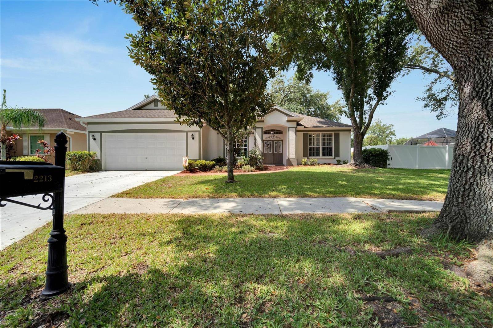 Valrico, FL 33596,2213 LONGMORE CIR