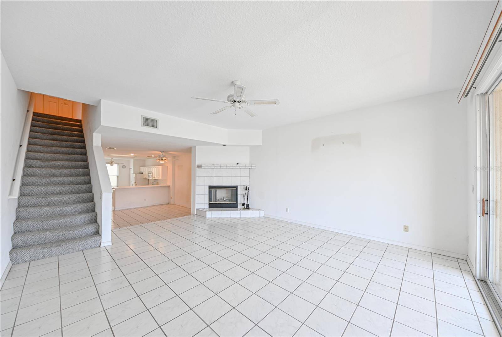 Tierra Verde, FL 33715,1067 PINELLAS BAYWAY S