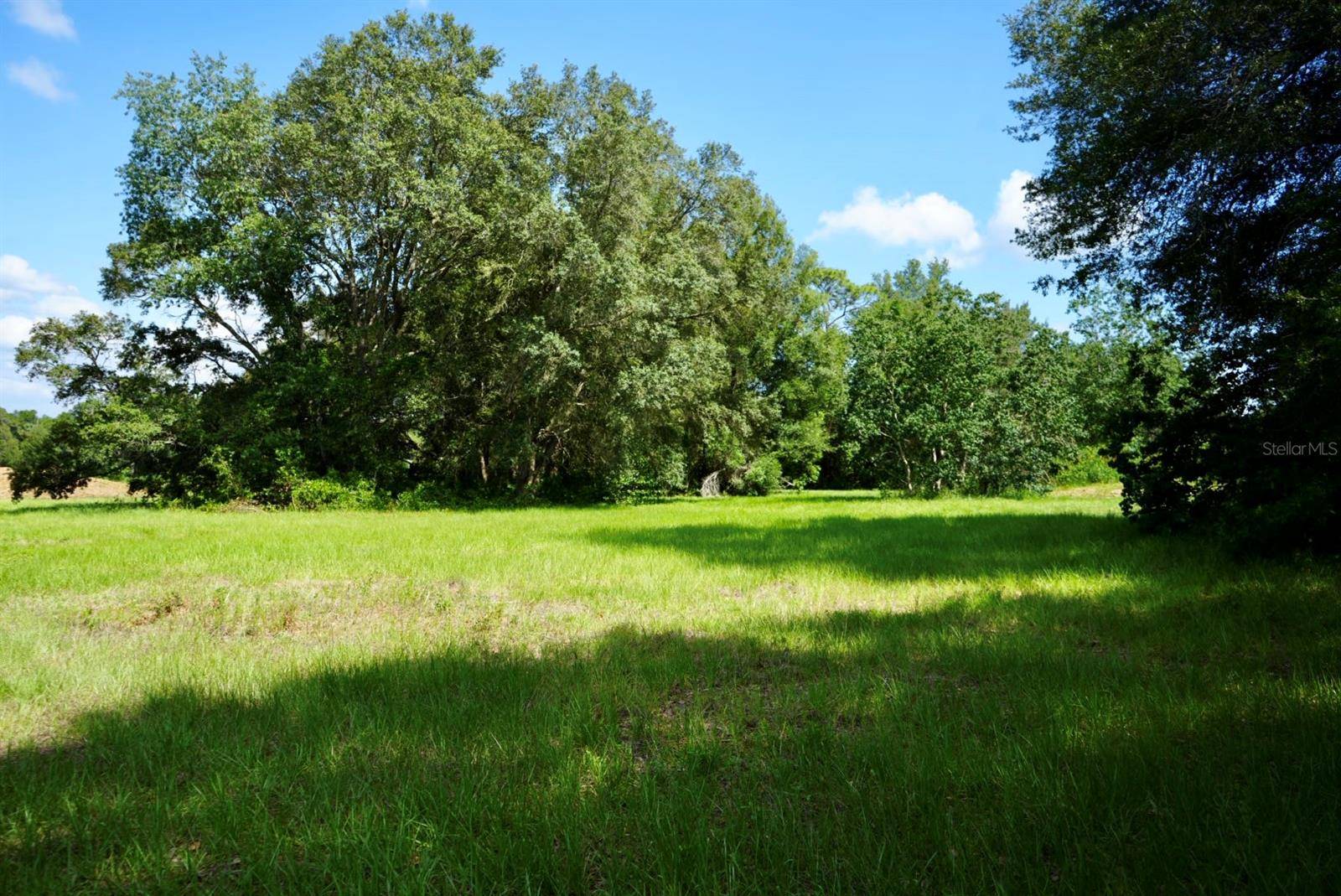 Inverness, FL 34453,300 N CROFT AVE