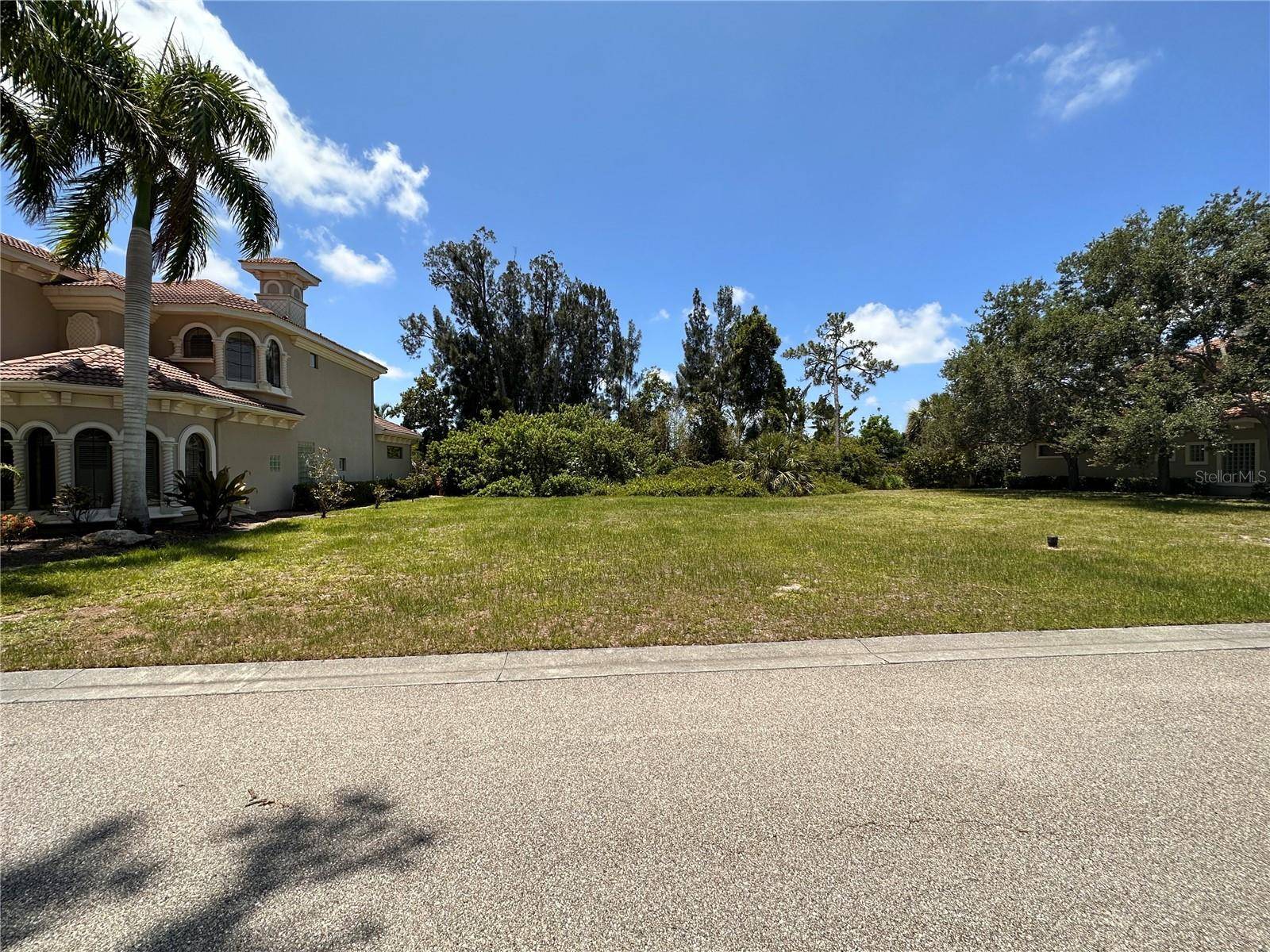 Sarasota, FL 34231,1780 ASSISI DR #3