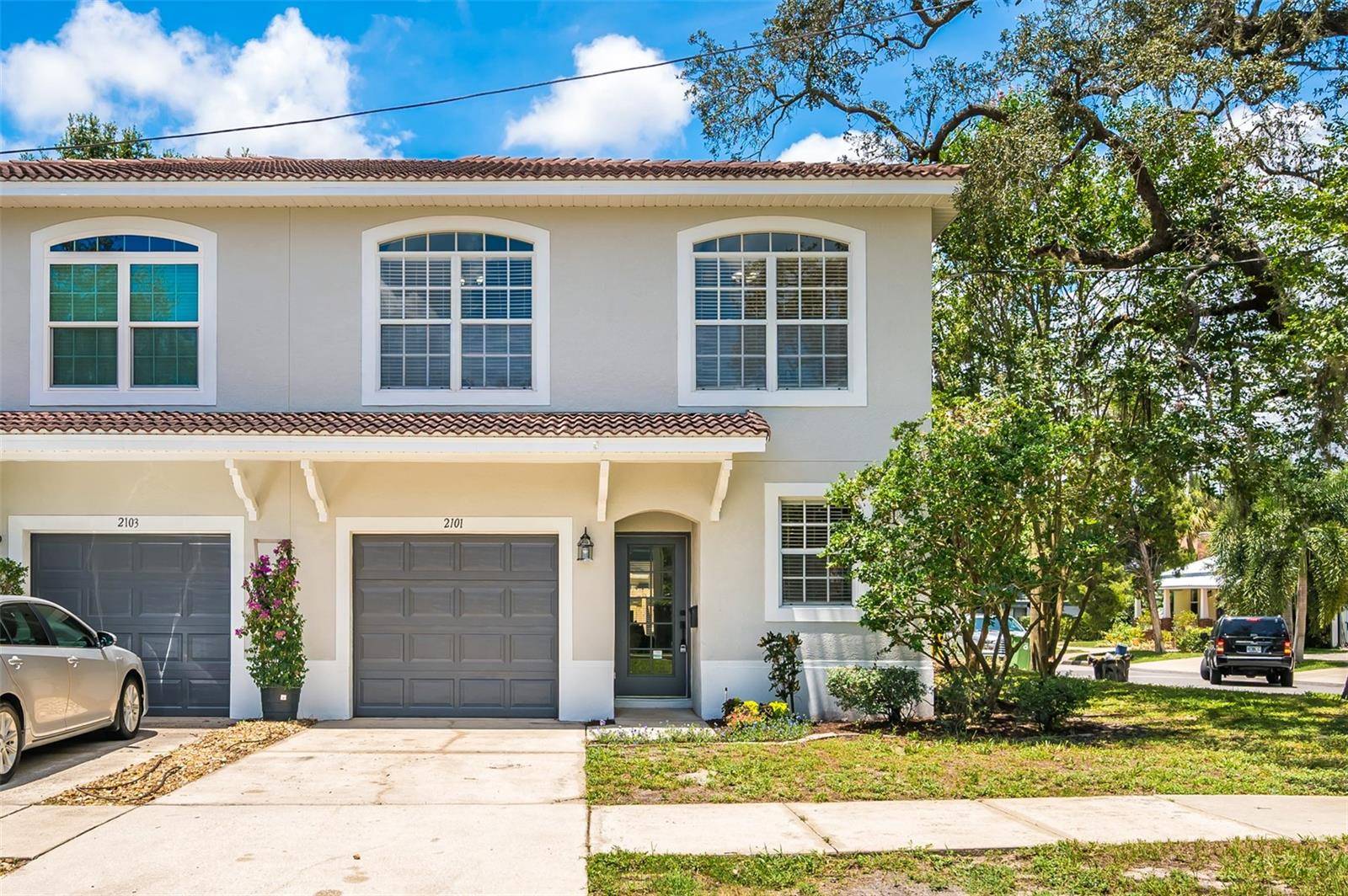 Tampa, FL 33606,2101 W DE LEON ST