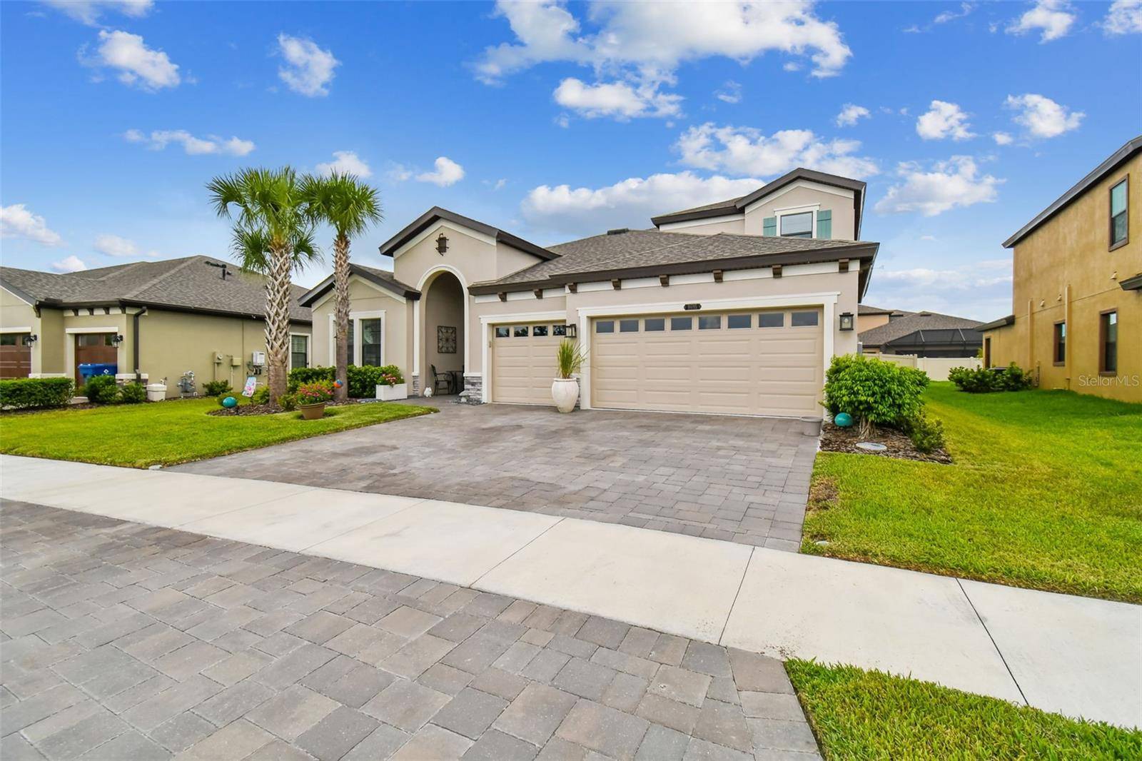 Land O Lakes, FL 34637,8695 BIRCHLEAF CT