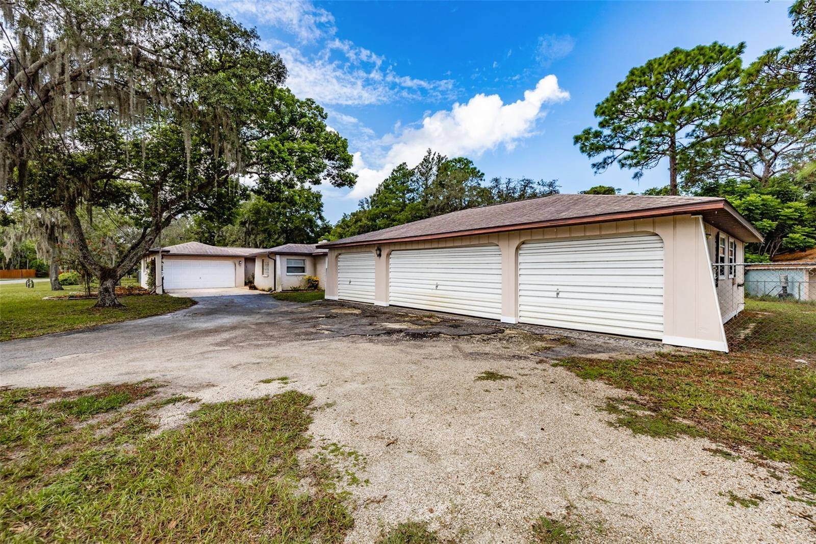 New Port Richey, FL 34654,9111 OSCEOLA DR