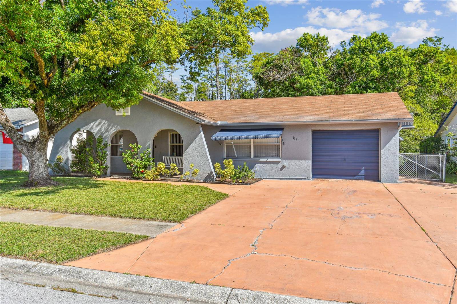 New Port Richey, FL 34653,4240 RACCOON LOOP