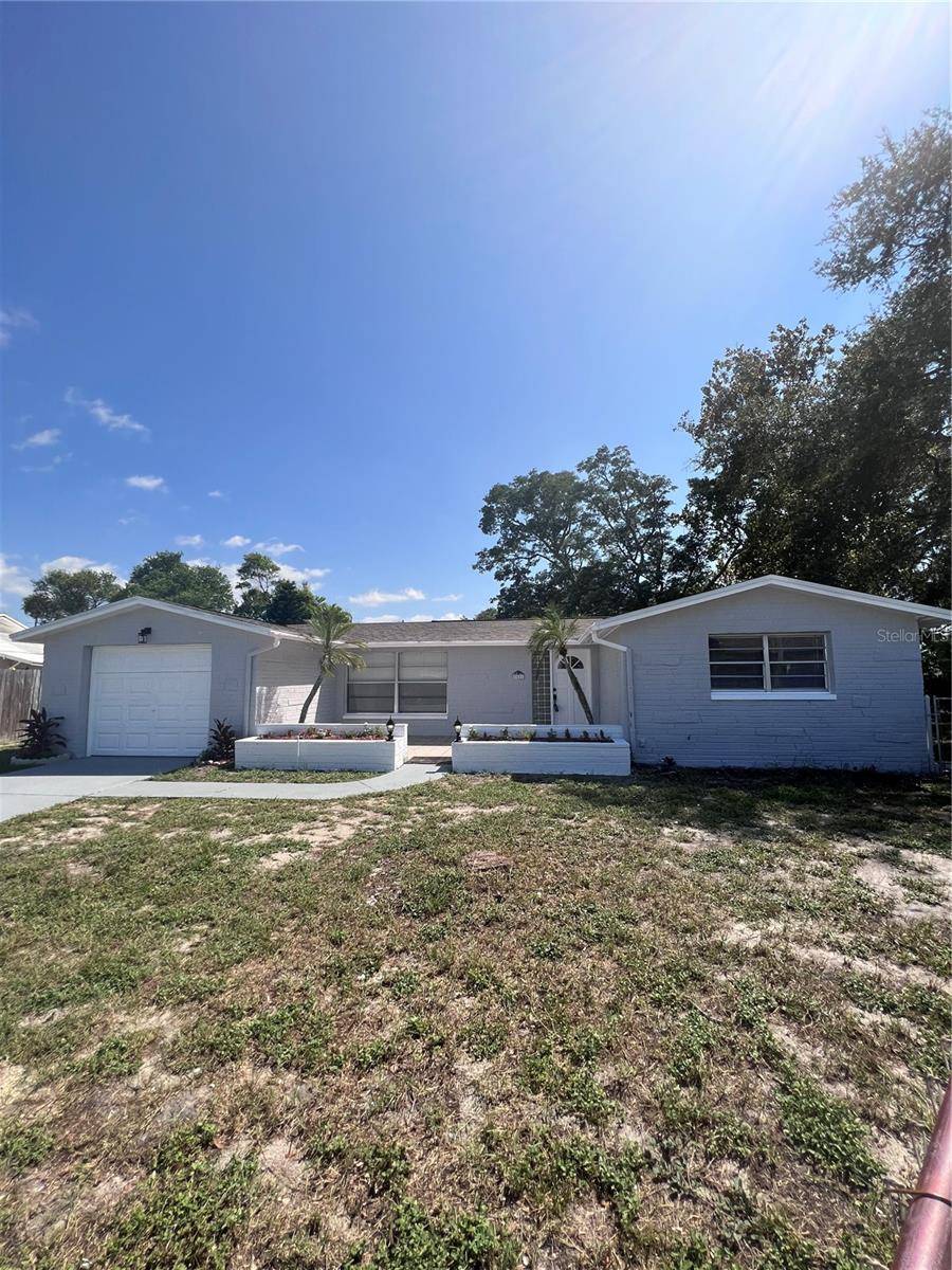 Holiday, FL 34691,2521 OHIO PL