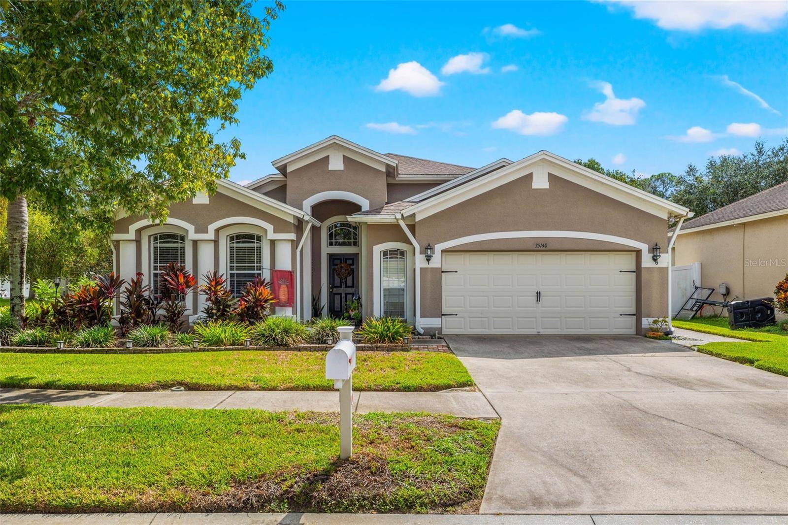 Zephyrhills, FL 33541,35140 DEERFIELD OAKS DR