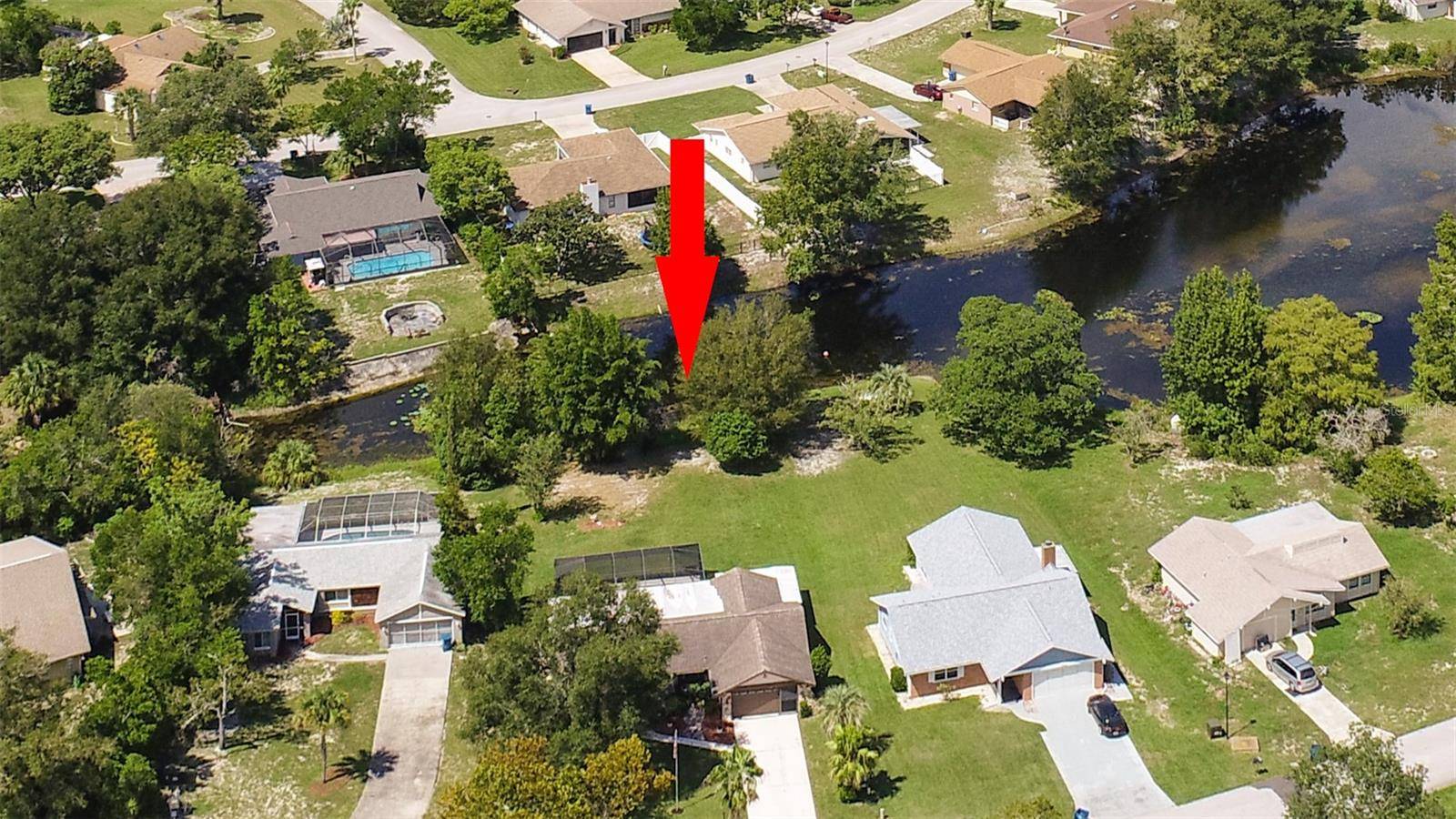 Weeki Wachee, FL 34613,7401 GALLOWAY RD