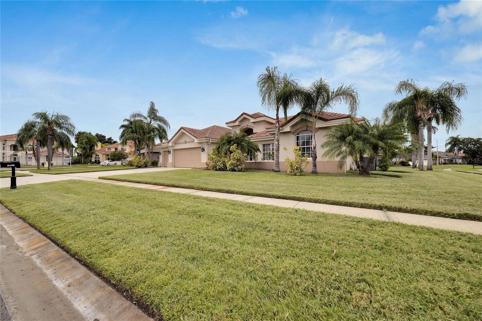 Tampa, FL 33615,10301 MANTA WAY