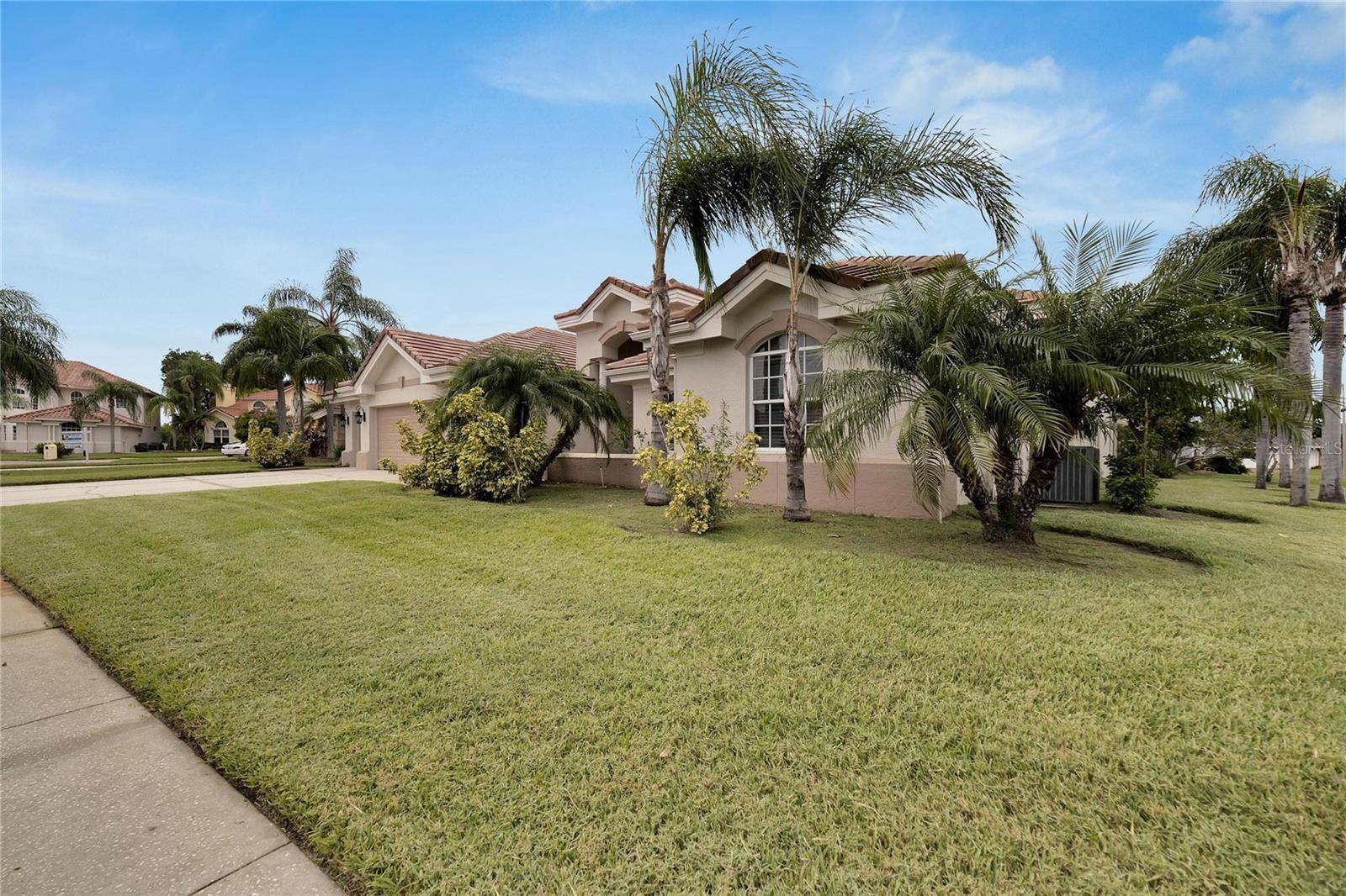 Tampa, FL 33615,10301 MANTA WAY