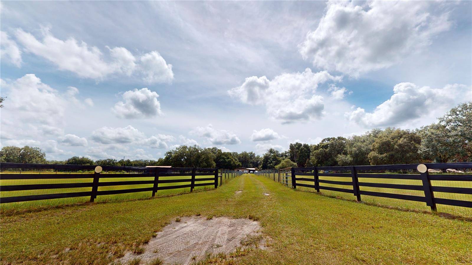 Bushnell, FL 33513,9576 CR 614A