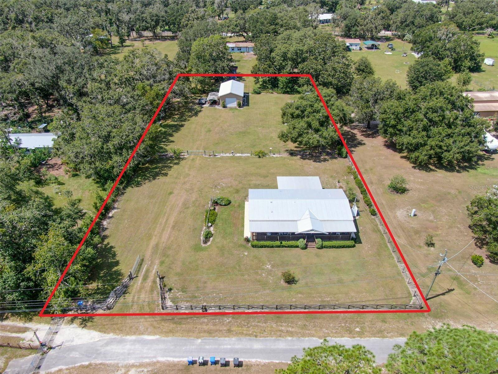 Lithia, FL 33547,11411 CHAROLAIS RD