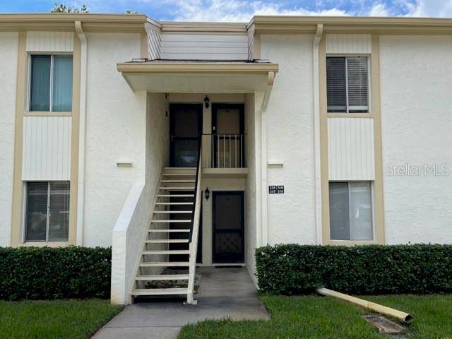 Oldsmar, FL 34677,106 PALMETTO CT #106