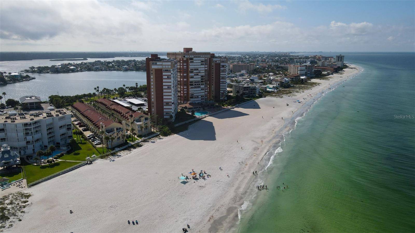 Redington Shores, FL 33708,138 WALL ST