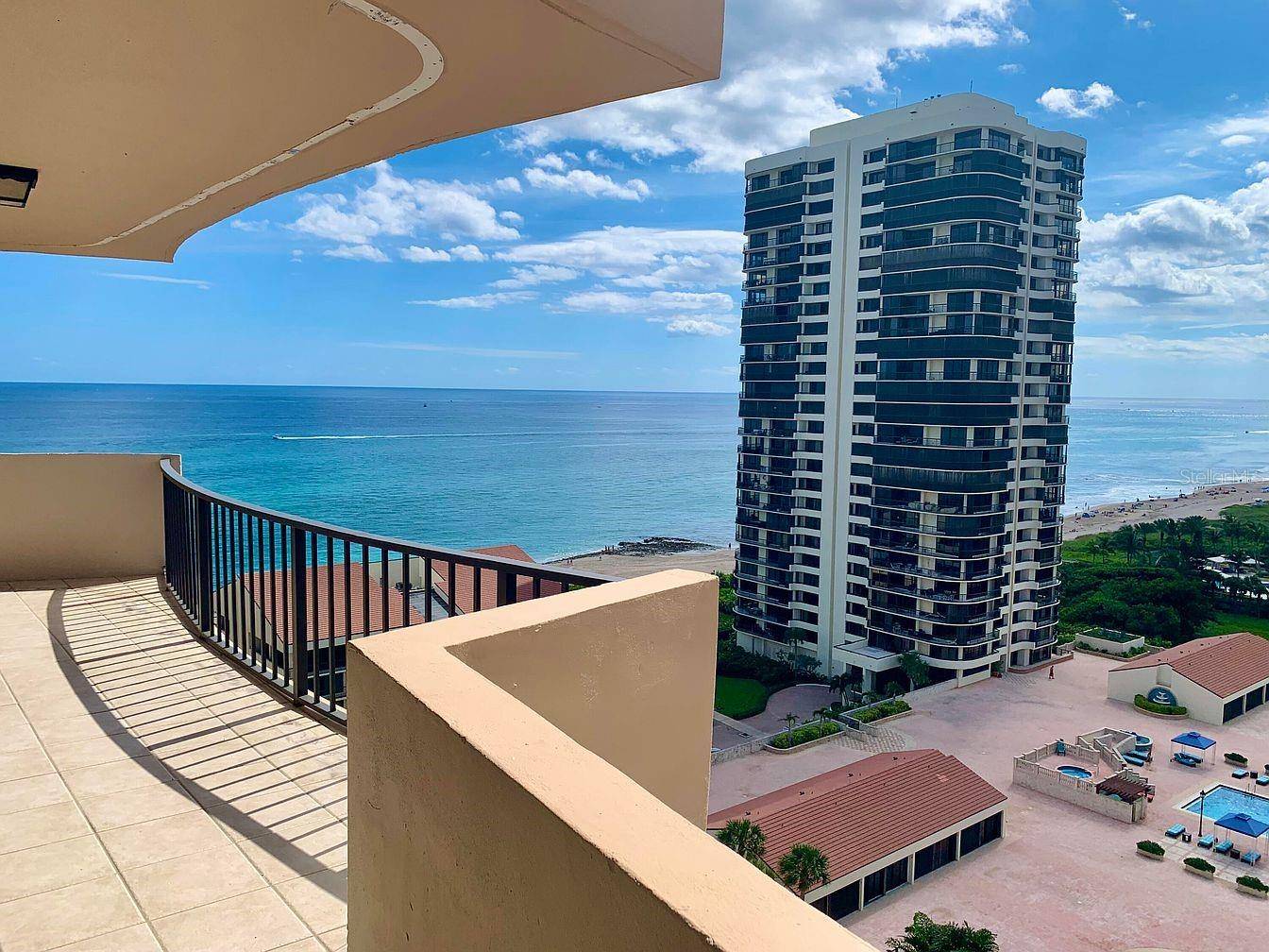 Riviera Beach, FL 33404,4200 N OCEAN DR #2-1602