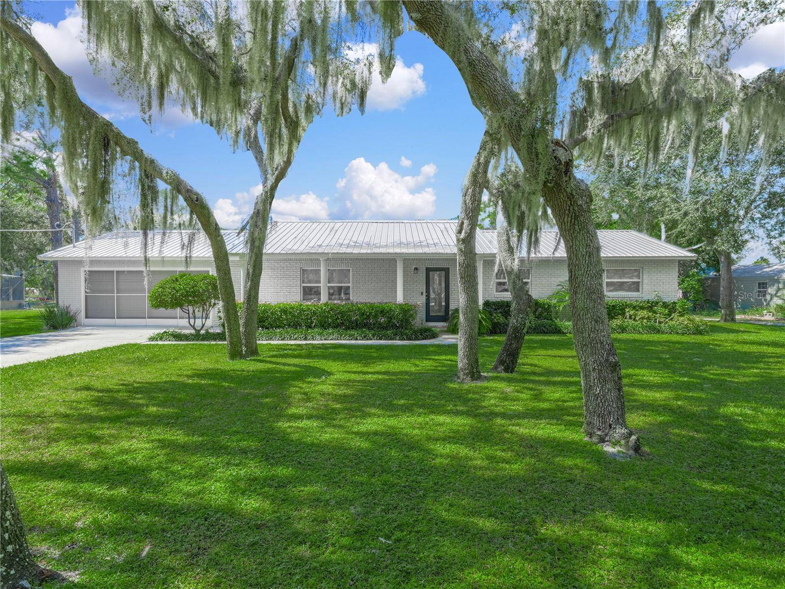 Winter Haven, FL 33880,1 AQUALANE DR
