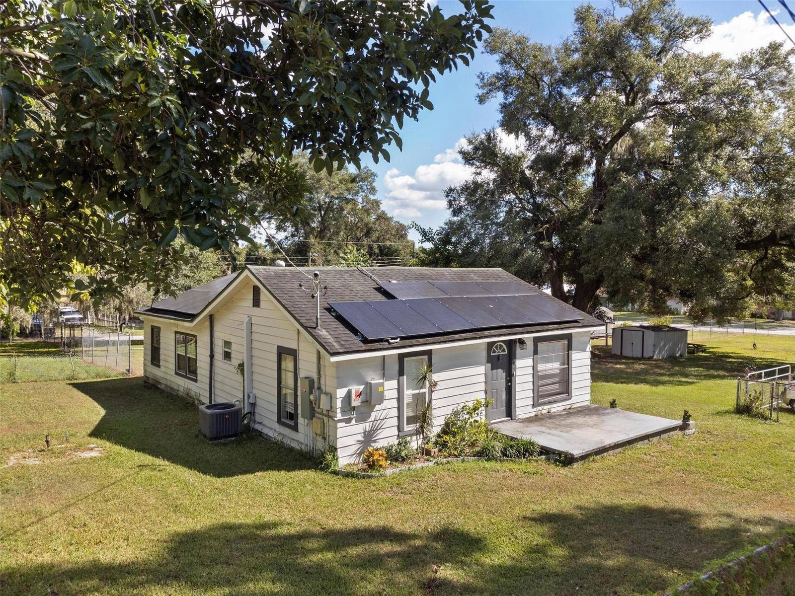 Seffner, FL 33584,5205 LIME AVE